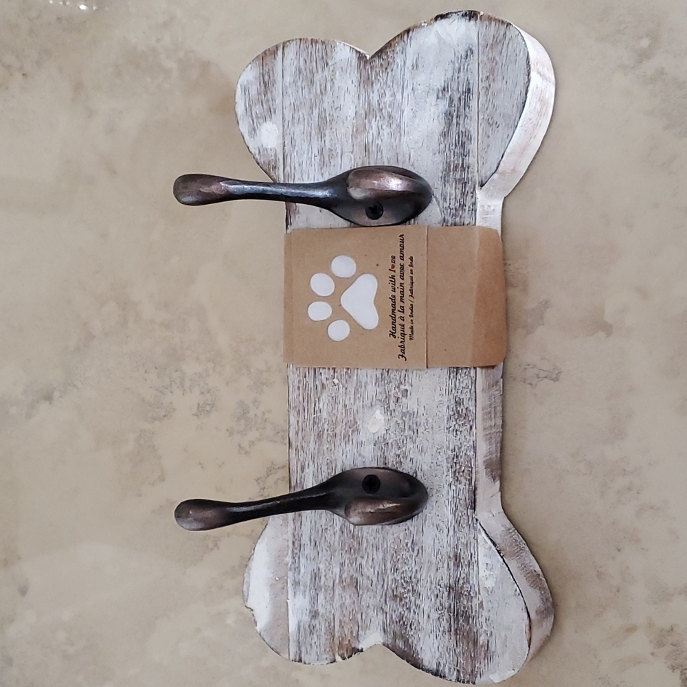 **HOST PICK**Farmhouse Boho Chic Leash/Harness Holder